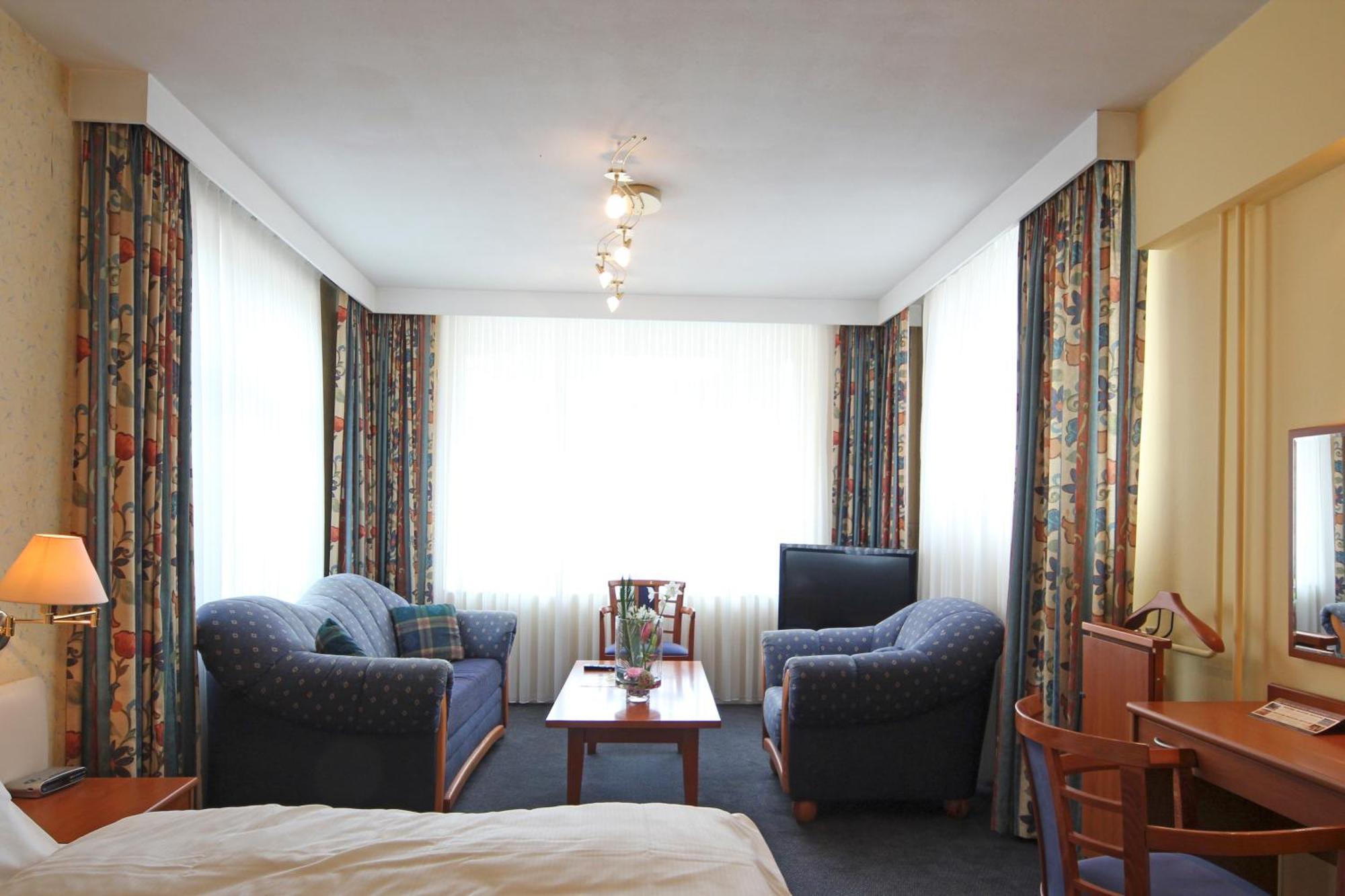 Hotel Grand Monopole 3*